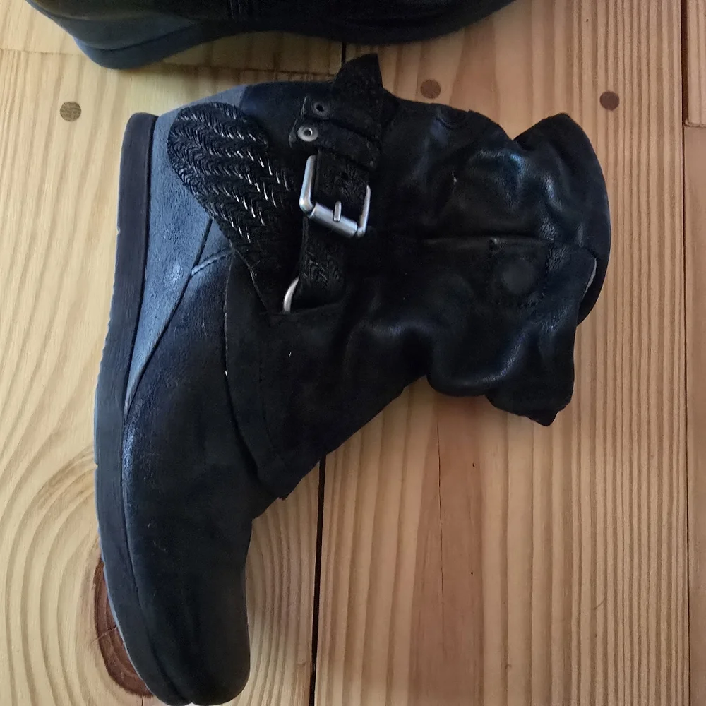 Black Women's Booties MIZ MOOZ - Picture 9 of 10